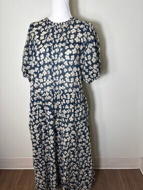 Travota Blue and Cream Floral Puff Sleeve Maxi Dress Sz M